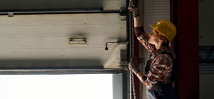 Addressing Common Garage Door Stoppage Issues in Draper, UT