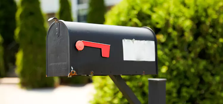 Secure Mailboxes for Packages Draper